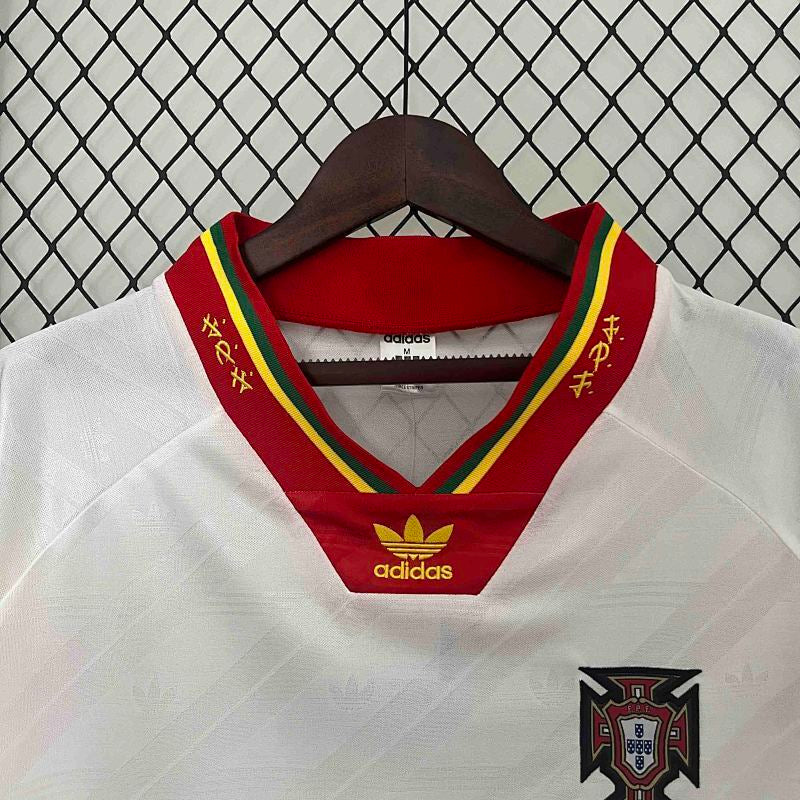 Maillot Portugal Vintage Extérieur Rétro 25/26