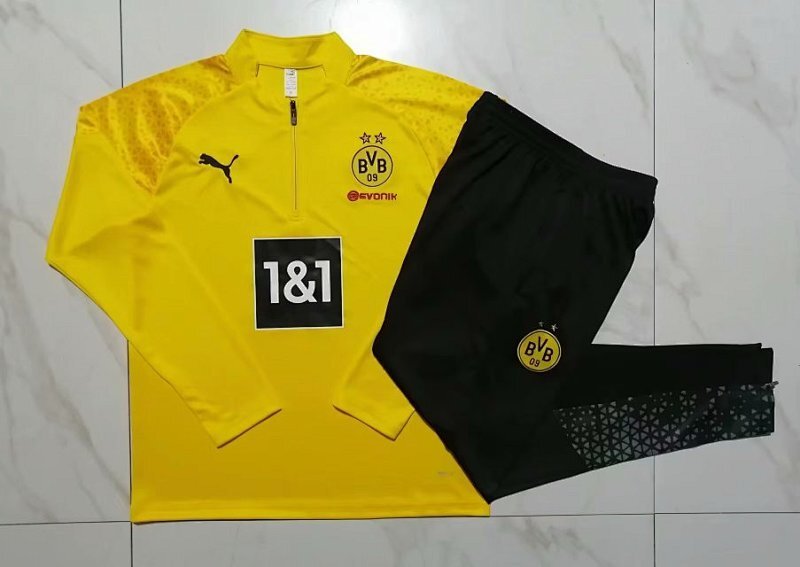 Survêtement Borussia Dortmund 23/24 (6)