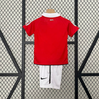 Manchester United Home Kids Kit 10/11