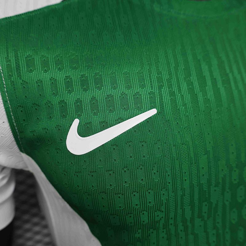 Camiseta Sporting CP 100 Años Versión Player 24/25