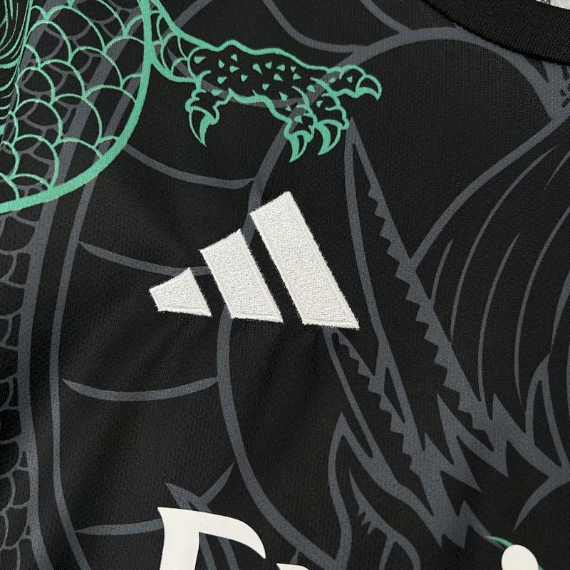 Maillot Real Madrid Dragon Vert Édition spéciale 25/26