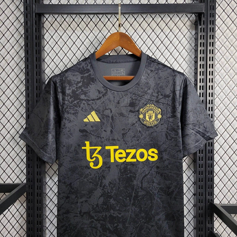 Camiseta Manchester United Pre-Partido 23/24 (2)