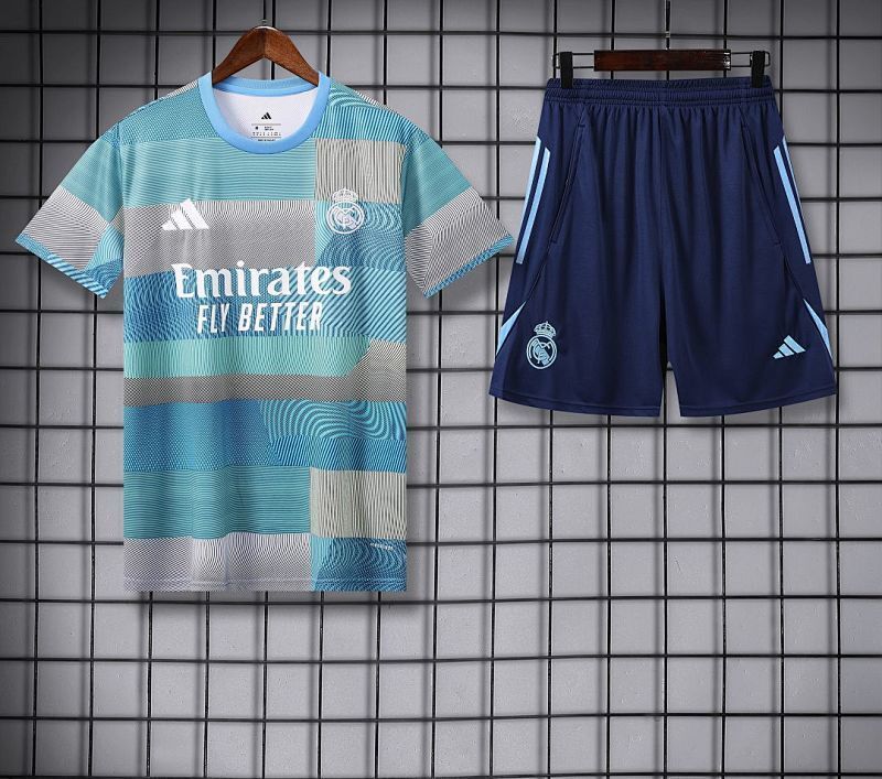 Ensemble Real Madrid Bleu clair&Bleu Prématch 25/26