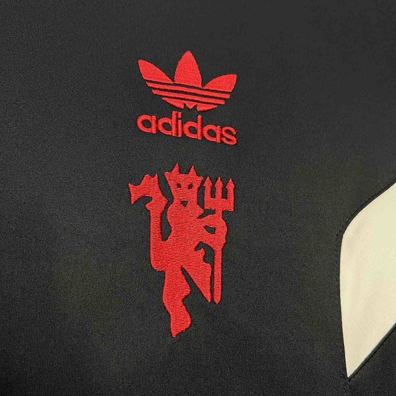 Maillot Manchester United 24/25