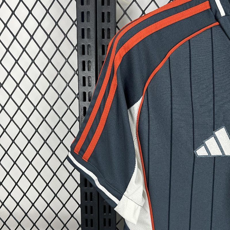 Camiseta Bayern Múnich 25/26 (2)