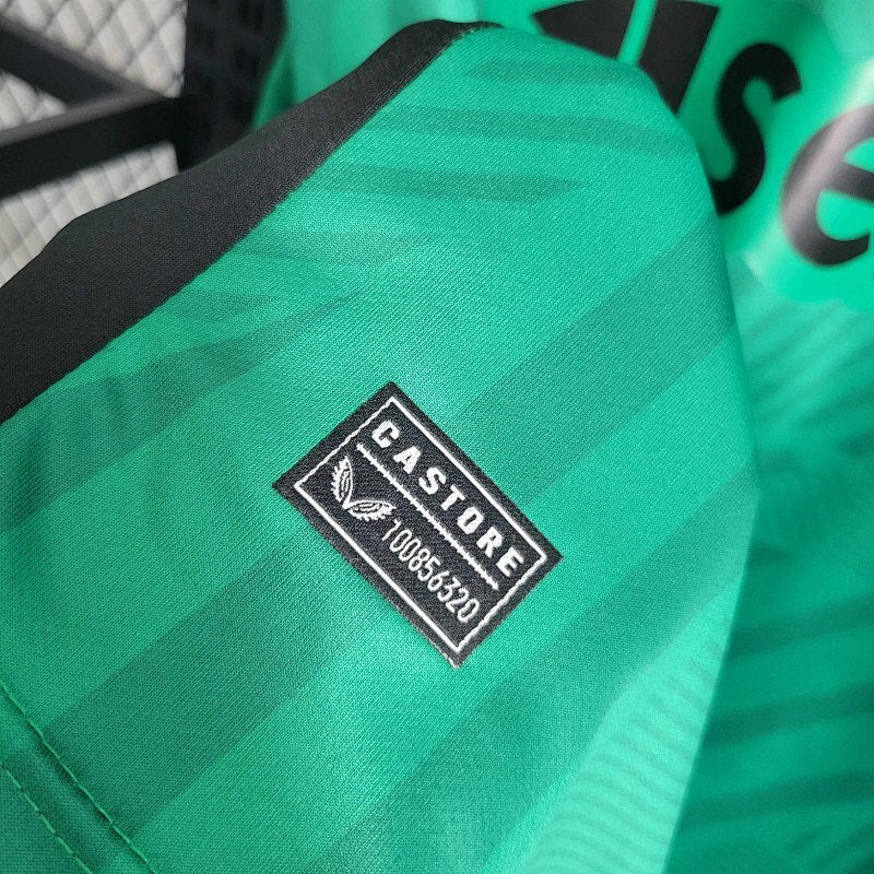 Newcastle Away Jersey 23/24 (2)
