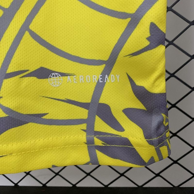 Maillot Real Madrid Jaune 25/26 (2)