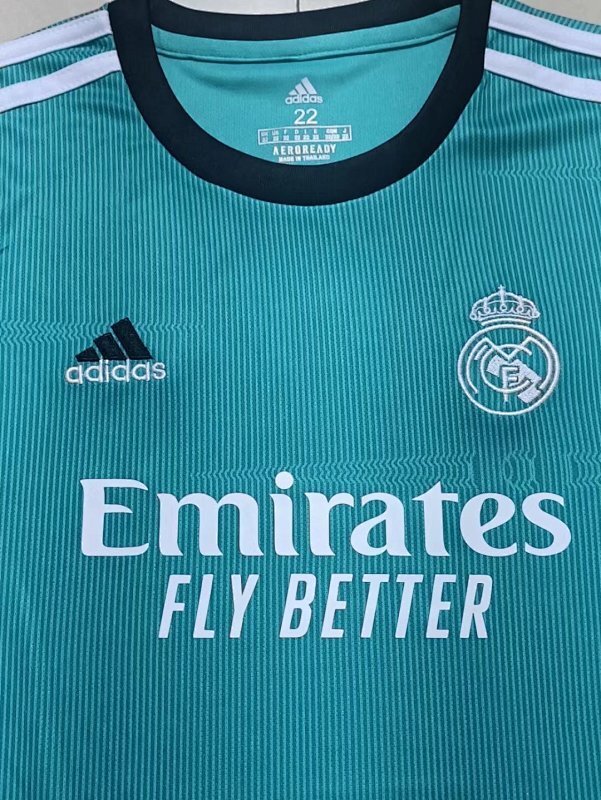 Ensemble Enfant Real Madrid Extérieur 21/22