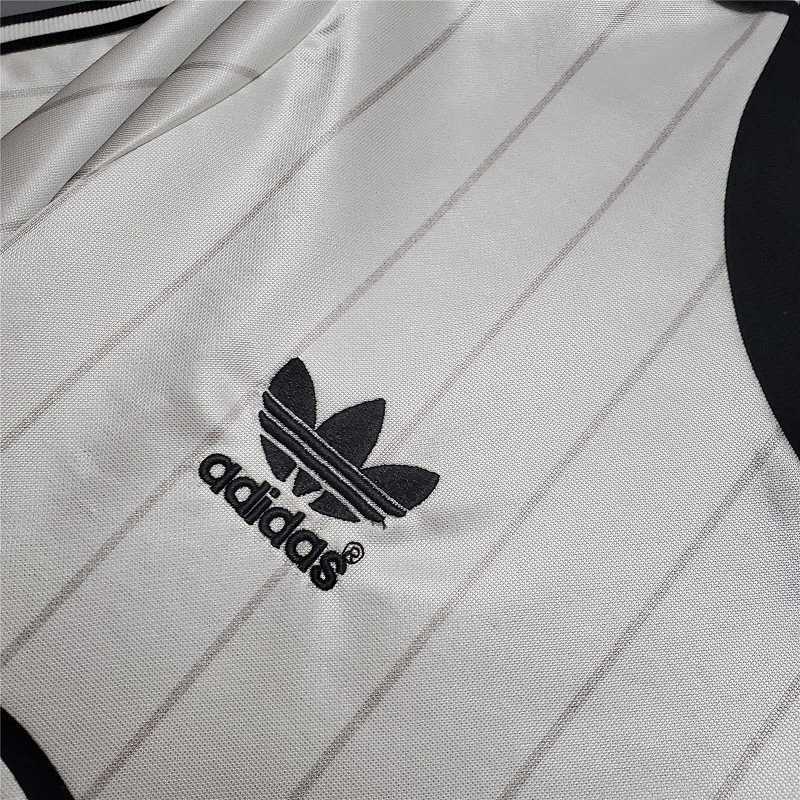Maillot Manchester United Extérieur 82/83