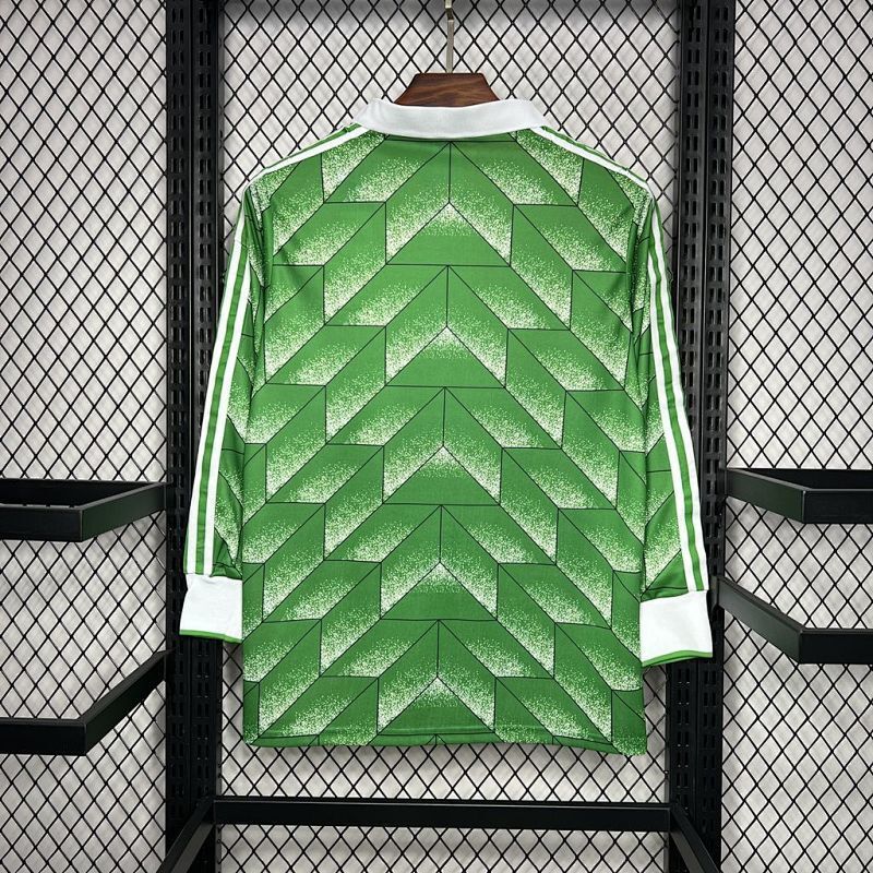 Maillot Germany Vintage Sport Extérieur Rétro 25/26