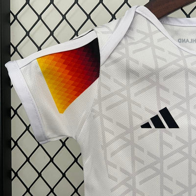 Ensemble Enfant Allemagne Baby Domicile 2024