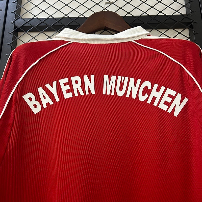 Maillot Bayern Munich Domicile Rétro 2005/06