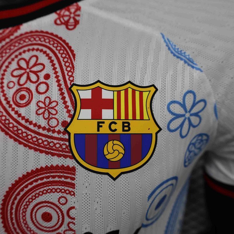 Maillot FC Barcelone Blanc Édition spéciale Player Version 24/25 (2)