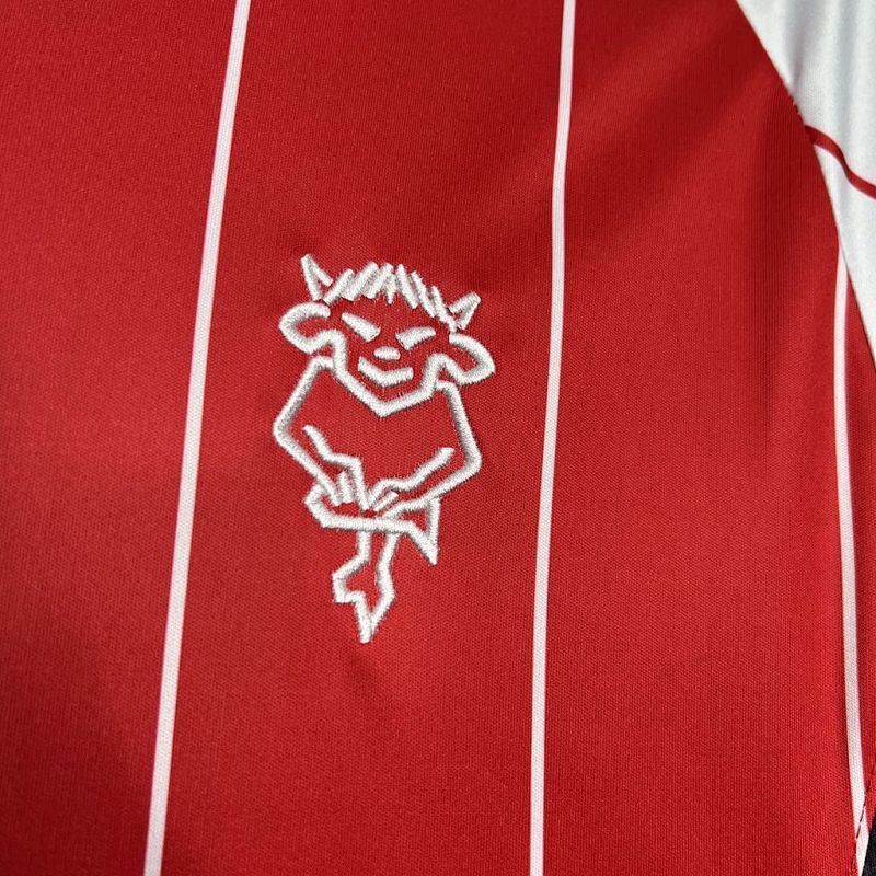 Maillot Lincoln City Uniforms Domicile 24/25
