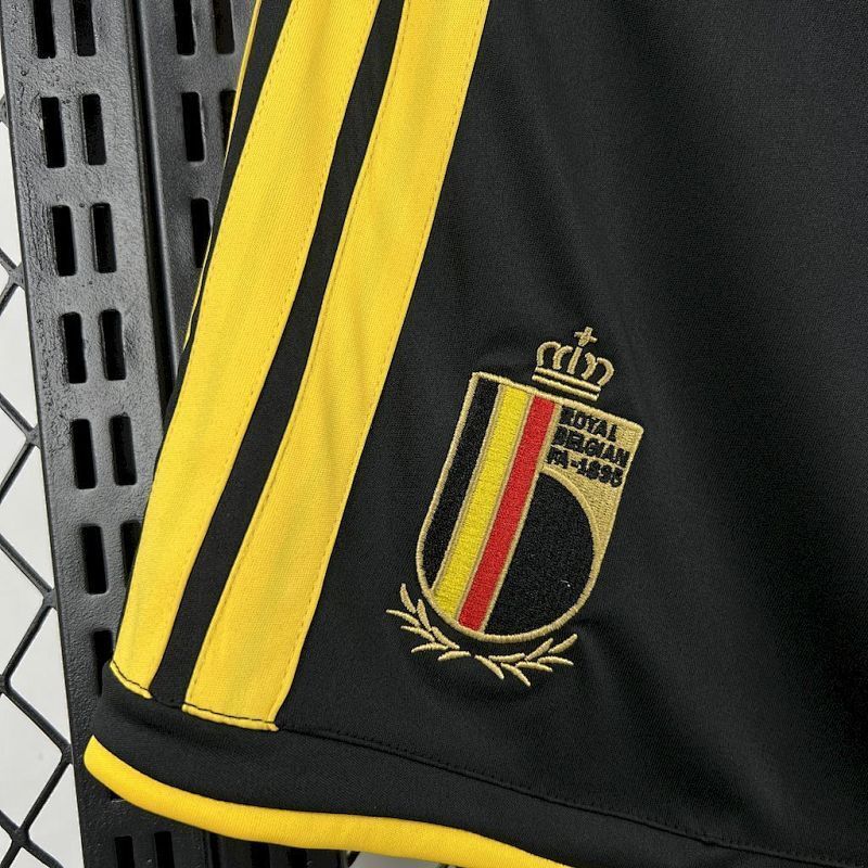 Short Belgium Domicile 25/26
