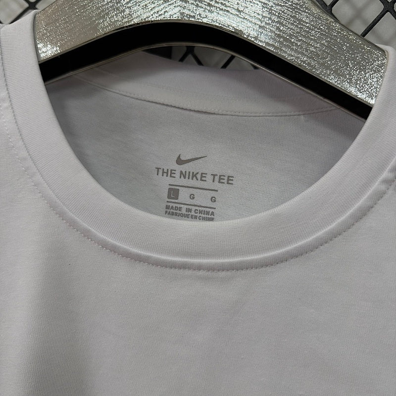 Camiseta Brasil Negro Blanco 2026