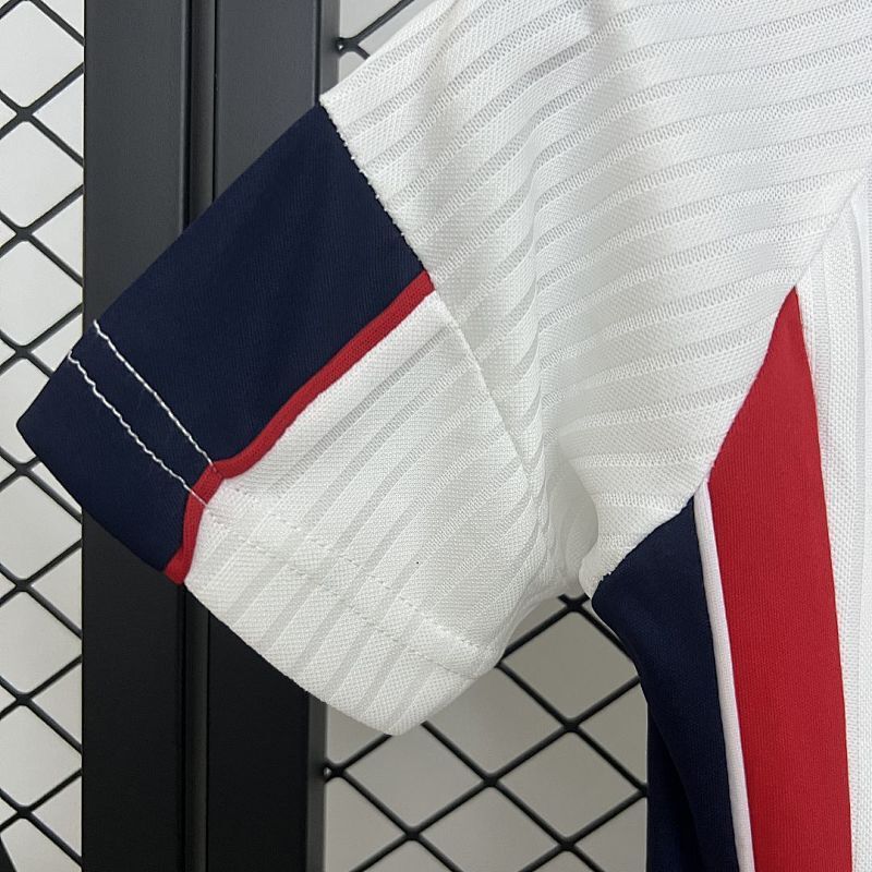 Ensemble Enfant England Kid Domicile 25/26