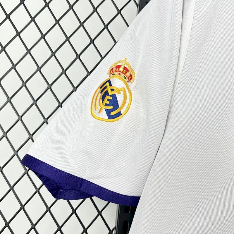 Maillot Real Madrid Rétro 25/26