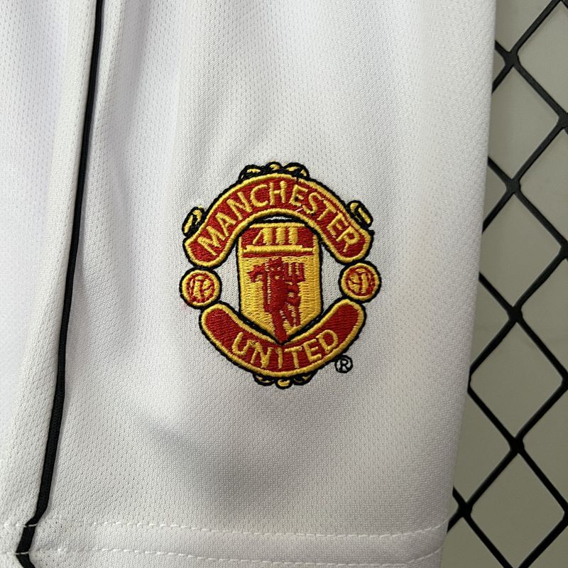 Manchester United Home Kids Kit 00/01