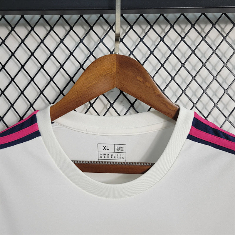 Maillot Arsenal Prématch 23/24 (2)