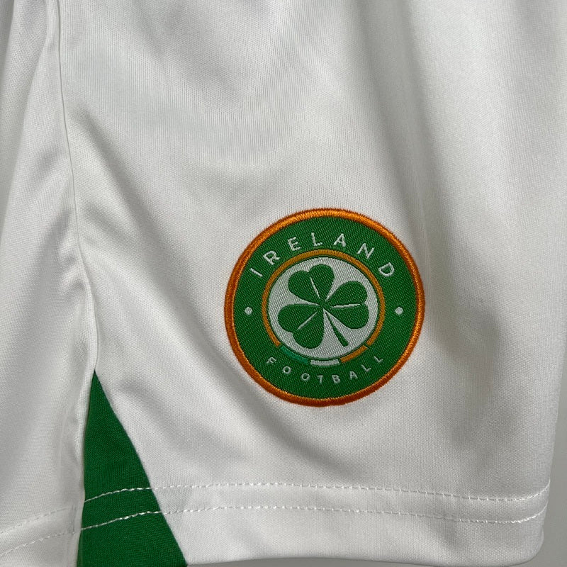 Conjunto Niño Irlanda Local 2023