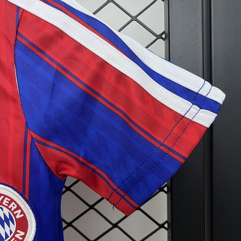 Conjunto Bayern Múnich Local Niño