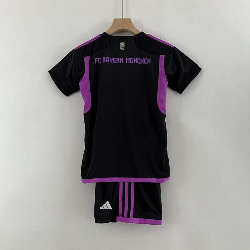 Ensemble Enfant Bayern Munich Extérieur 23/24