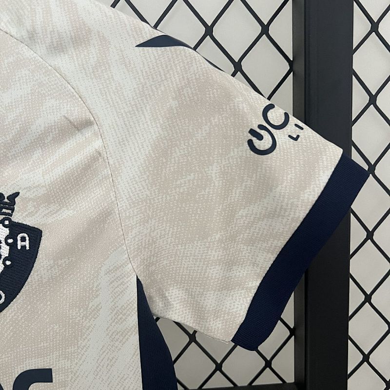 Ensemble Enfant Osasuna Extérieur 24/25