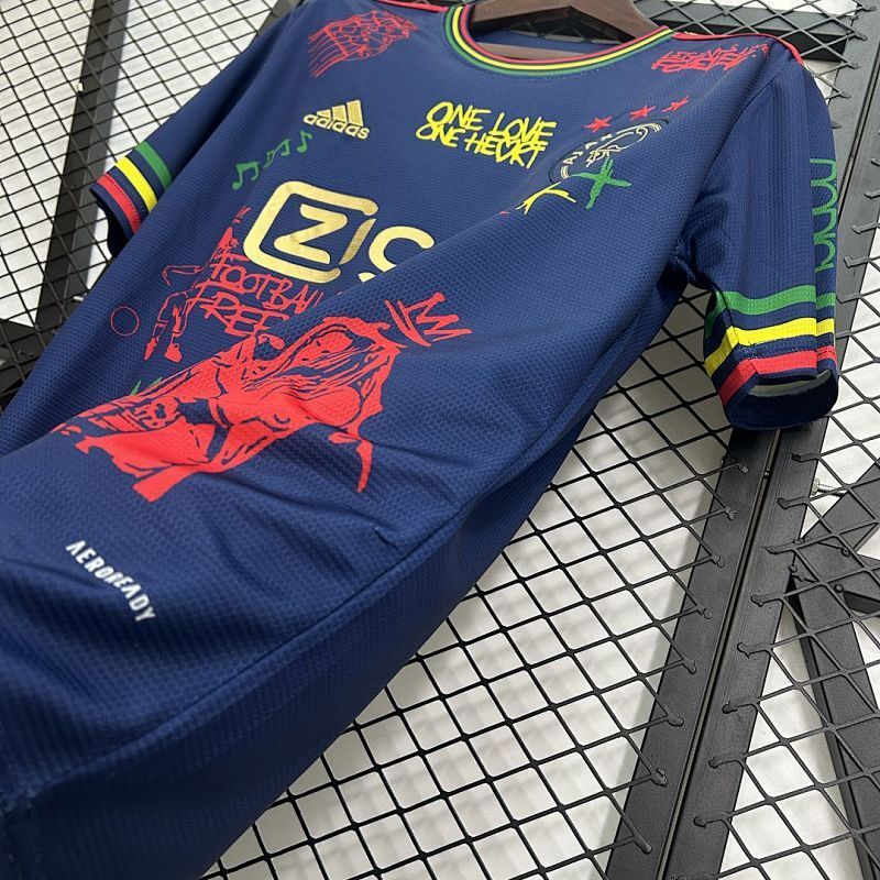 Maillot Ajax Édition spéciale 22/23