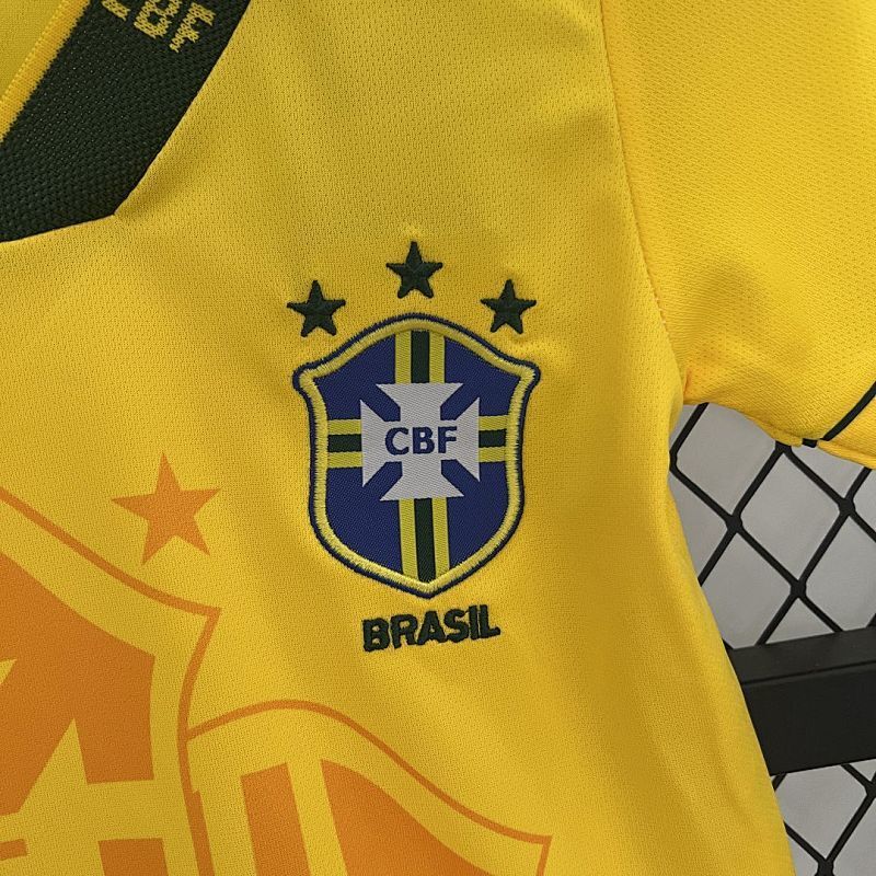 Ensemble Enfant Brazil Domicile 25/26