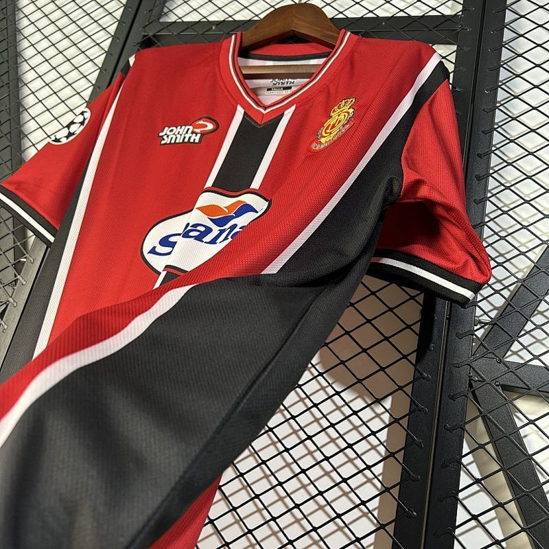 Maillot Majorque Domicile Rétro 2001/02