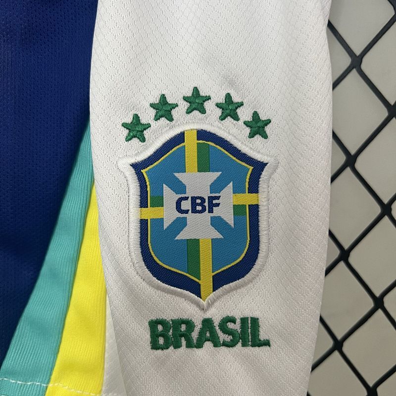 Conjunto Brasil Niño Visitante 2024