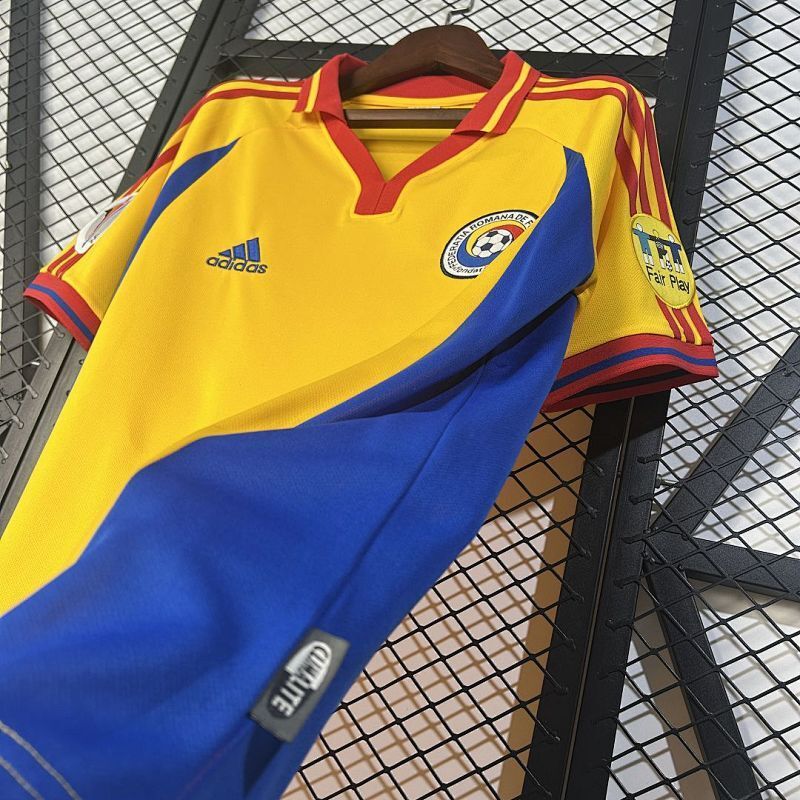 Maillot Romania Vintage Domicile Rétro 2000