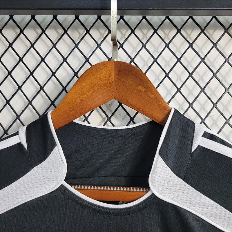 Maillot Real Madrid Extérieur Rétro 25/26