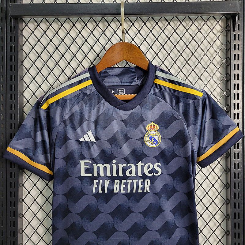 Conjunto Real Madrid Visitante Niño 23/24