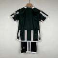 Conjunto Niño Manchester United Visitante 23/24
