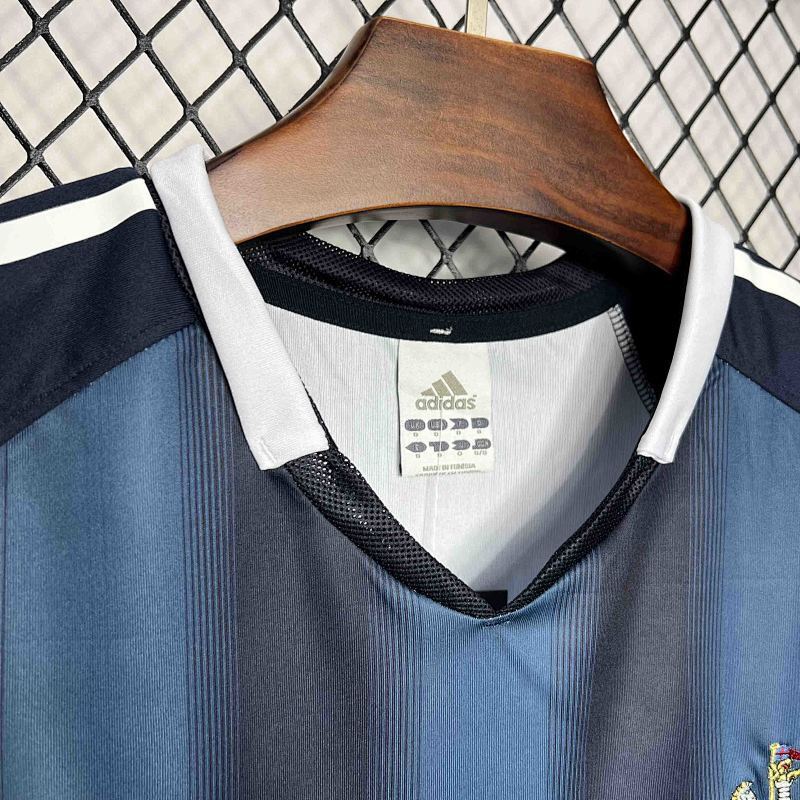 Camiseta Newcastle Visitante Retro 04/05