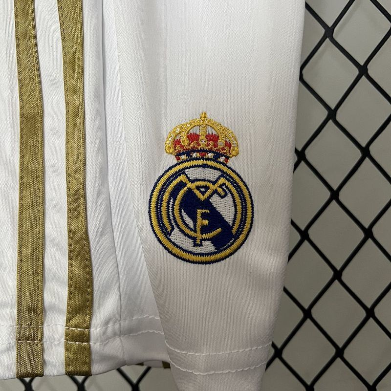 Conjunto Niño Real Madrid Local 11/12