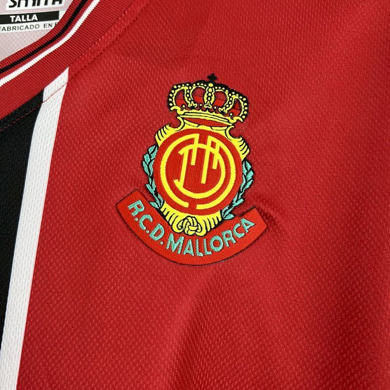 Maillot Majorque Domicile Rétro 25/26