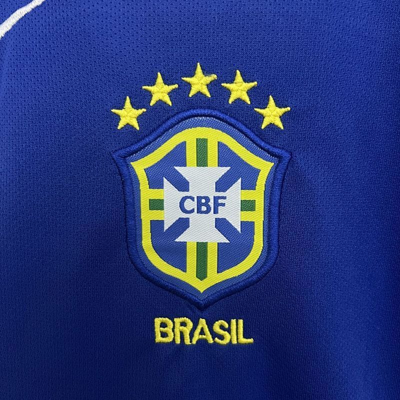 Conjunto Brasil Niño Visitante 2004