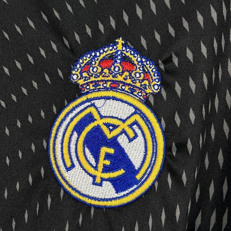 Camiseta Real Madrid Gris 25/26