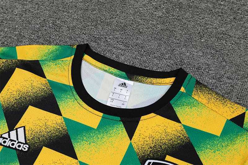 Conjunto Arsenal Amarillo Pre-Partido 22/23 (2)