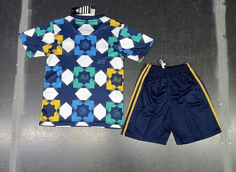 Ensemble Enfant Algeria Size: 23/24