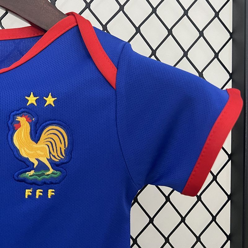 Ensemble Enfant France Baby Replicas Domicile 25/26