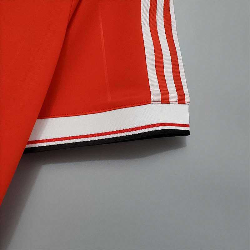 Maillot Manchester United Domicile 83/84