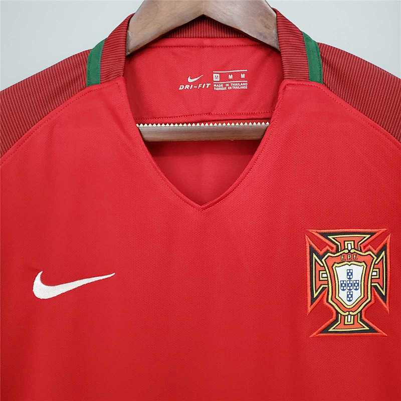 Camiseta Portugal Local Retro 2016
