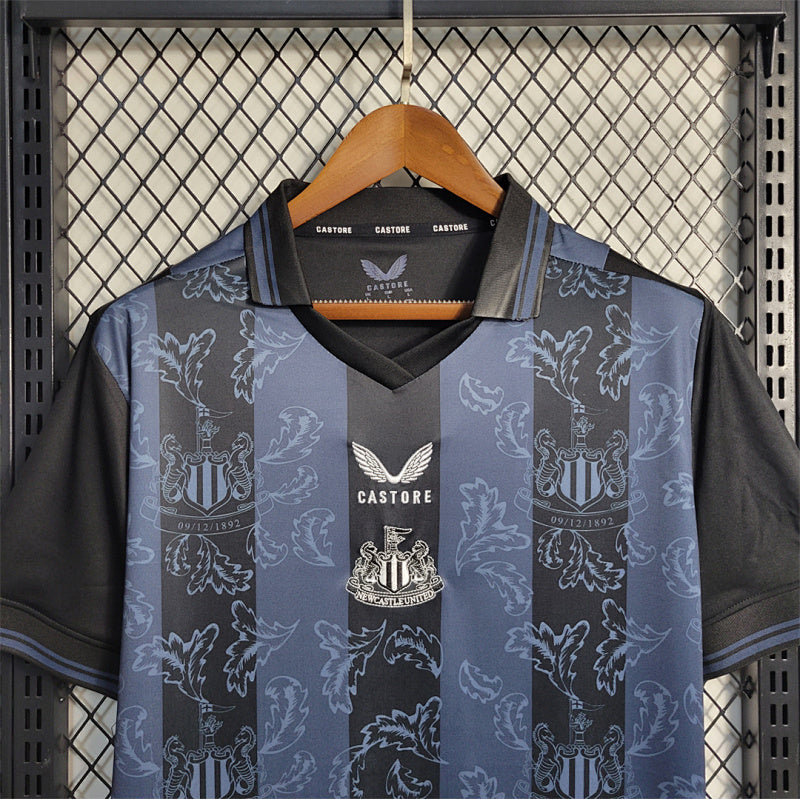 Camiseta Newcastle 22/23