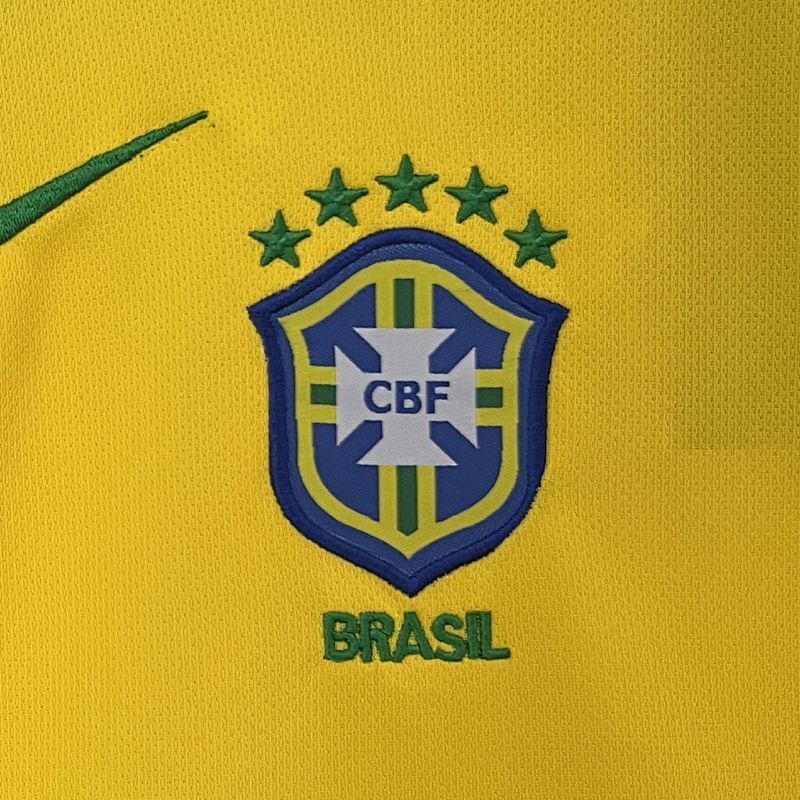 Brazil Home Kids Kit 2004