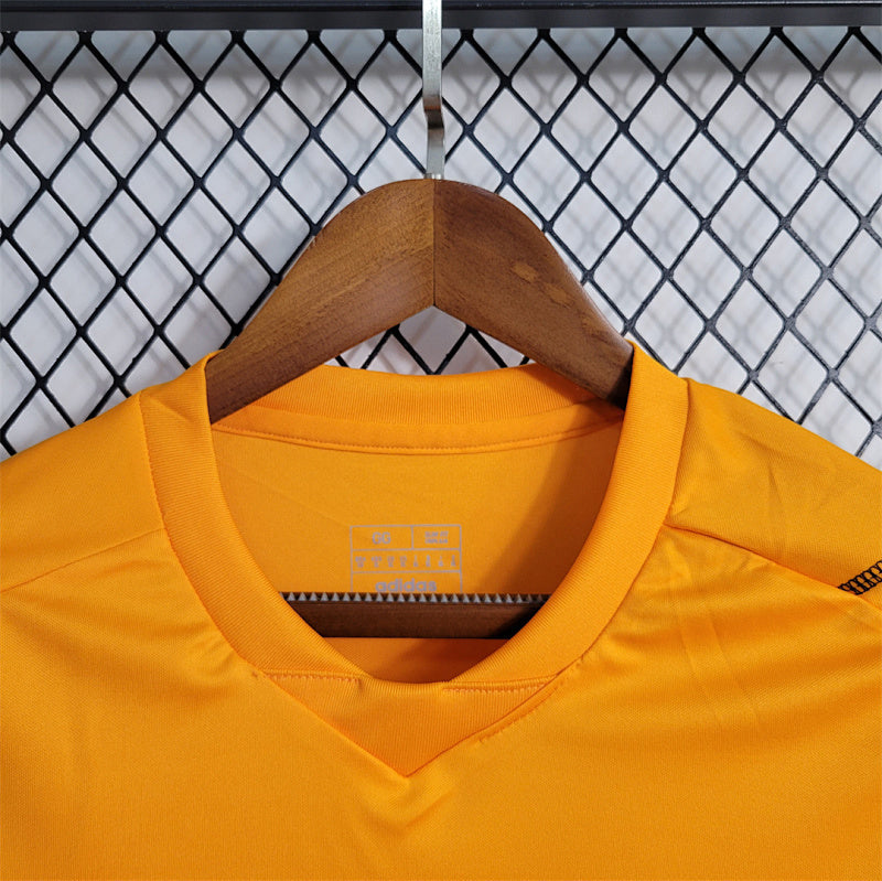 Internacional Pre-Match Jersey 23/24
