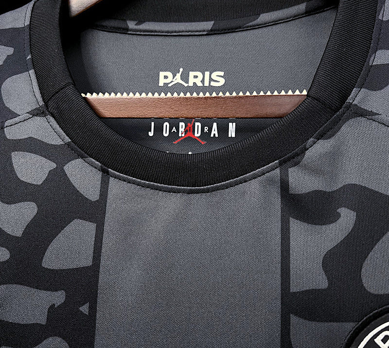 PSG Away Jersey 23/24 (2)